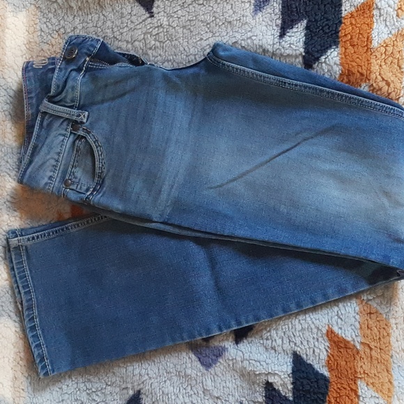 Wrangler Denim - Wrangler boot cut jeans 5/6x34